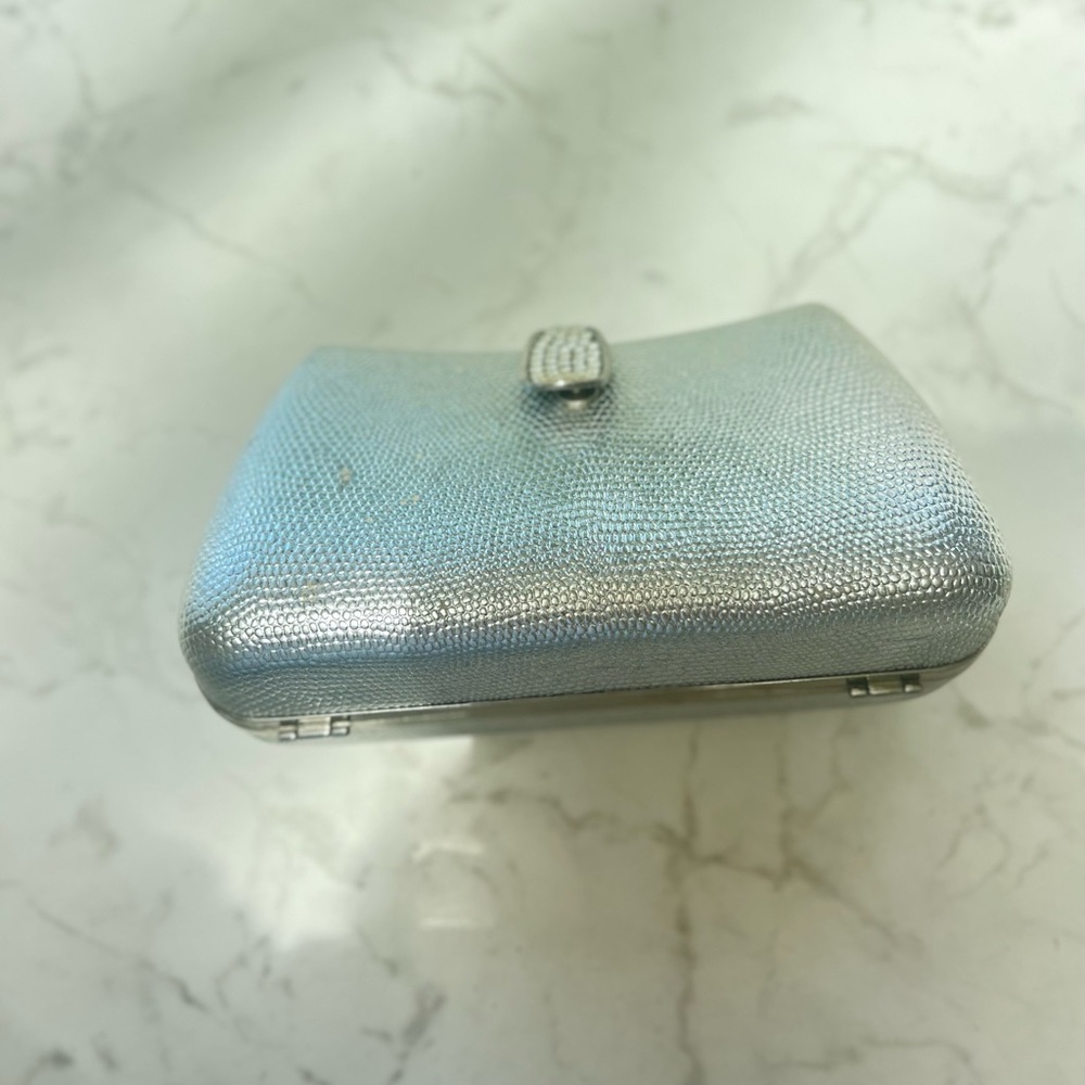Clutch purse